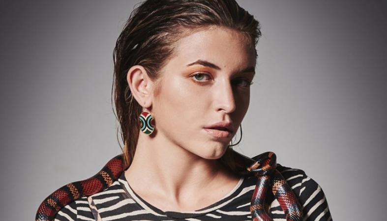 Σοκάρουν τα υβριστικά σχόλια που αποκάλυψε πως δέχεται η Άννα Χατζή - Κεντρική Εικόνα