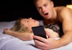 Έχεις προβλήματα στο σεξ; Μπορεί να φταίει η εμμονή σου με το κινητό σου - Κεντρική Εικόνα