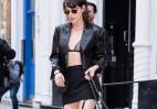H Kristen Stewart έχει κάνει πλέον μόδα τα... γυμνά outfits ακόμα και στο δρόμο! - Κεντρική Εικόνα