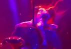 H Φουρέιρα τρέλανε κόσμο με τον σέξι χορό της πάνω σε... ταύρο [βίντεο] - Κεντρική Εικόνα