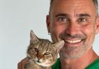 Ο Καπουτζίδης είπε το στερνό αντίο στον γάτο του που τον λάτρευε - Κεντρική Εικόνα